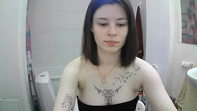 EdlinEngelby online show from September 2025 11:19:02 AM