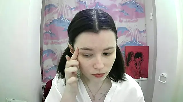 EdlinEngelby online show from October 2025 04:19:01 PM