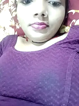 Snapshot of Hitsda chatting on November 2025 02:21:02 PM Hitsda online show from November 2025 02:21:02 PM