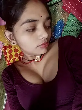 Snapshot of Hitsda chatting on September 2025 12:11:02 PM Hitsda online show from September 2025 12:11:02 PM