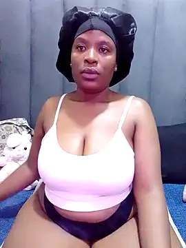 MrsMxx25 online show from October 2025 09:44:01 PM