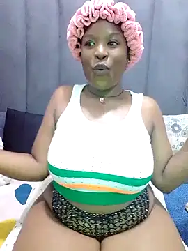 MrsMxx25 online show from October 2025 10:25:02 AM