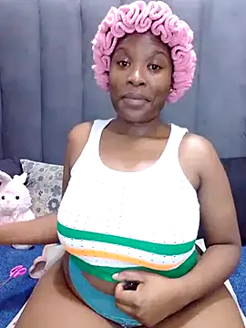 MrsMxx25 online show from October 2025 07:24:02 PM