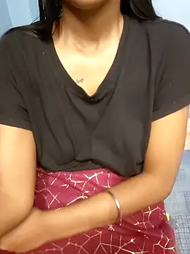 Ema-01 online show from September 2025 07:13:01 PM