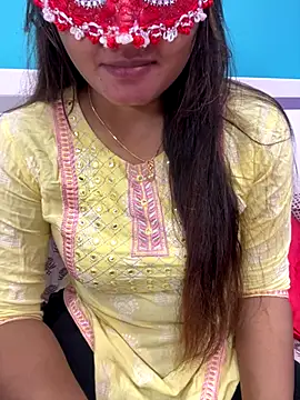 Snapshot of Naughty-Kamini chatting on October 2025 09:32:02 AM Naughty-Kamini online show from October 2025 09:32:02 AM