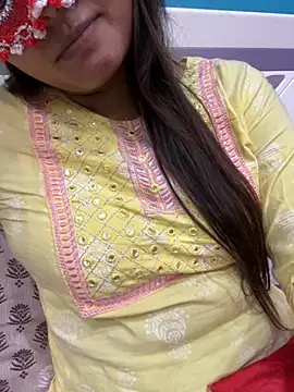 Snapshot of Naughty-Kamini chatting on October 2025 09:37:01 PM Naughty-Kamini online show from October 2025 09:37:01 PM