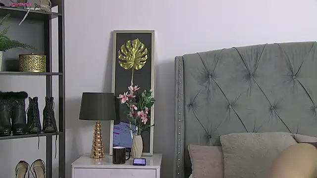 LolaButtie online show from January 2026 07:23:02 AM