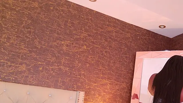 kaylie mitchel online show from February 2026 10:41:01 PM