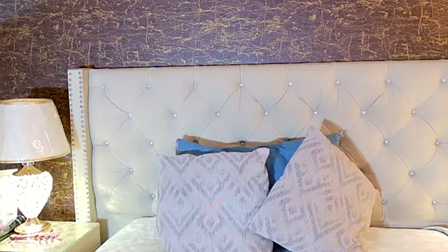 kaylie mitchel online show from January 2026 10:38:02 PM