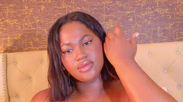 kaylie mitchel online show from March 2026 10:32:01 PM