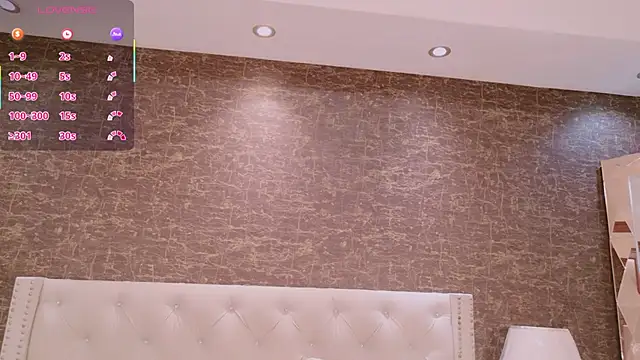 kaylie mitchel online show from November 2025 10:03:01 PM