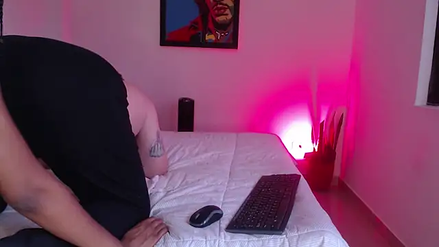 lucyymaximo online show from May 2026 08:00:02 PM