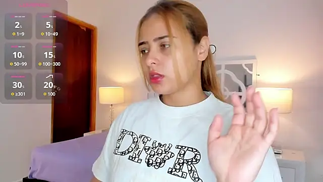 Snapshot of MikaelaStone chatting on November 2025 12:37:02 PM MikaelaStone online show from November 2025 12:37:02 PM