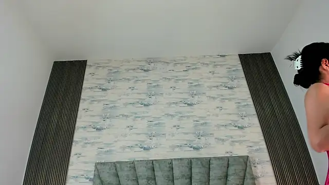 ShanelEvans online show from December 2025 06:09:02 PM