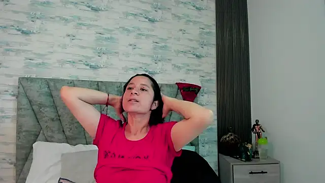 ShanelEvans online show from December 2025 06:46:01 PM