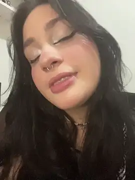 pudizinhaa online show from May 2026 04:51:01 AM
