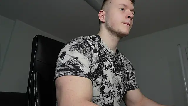 Richard Dullas online show from April 2026 03:58:02 PM