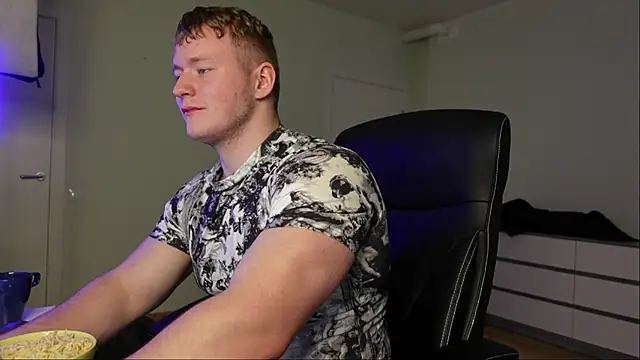 Richard Dullas online show from October 2025 01:32:01 PM