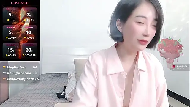 Snapshot of YIWA-2000 chatting on May 2026 01:36:01 PM YIWA-2000 online show from May 2026 01:36:01 PM