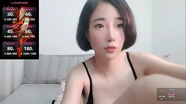 YIWA-2000 online show from July 2026 06:31:01 AM