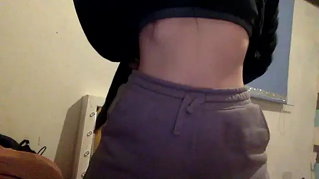 Bellababexox online show from November 2025 06:02:01 AM