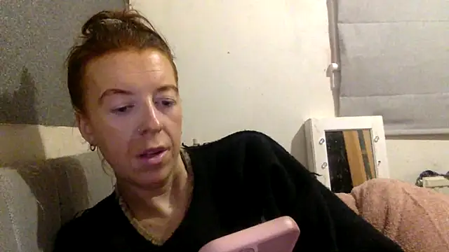 Bellababexox online show from May 2026 06:00:01 AM