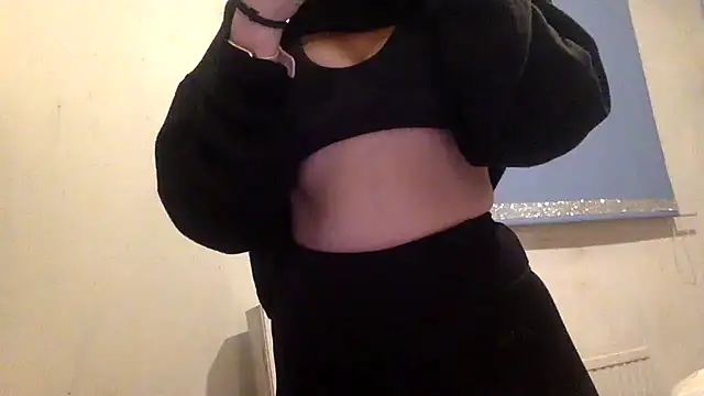 Bellababexox online show from November 2025 02:07:02 AM