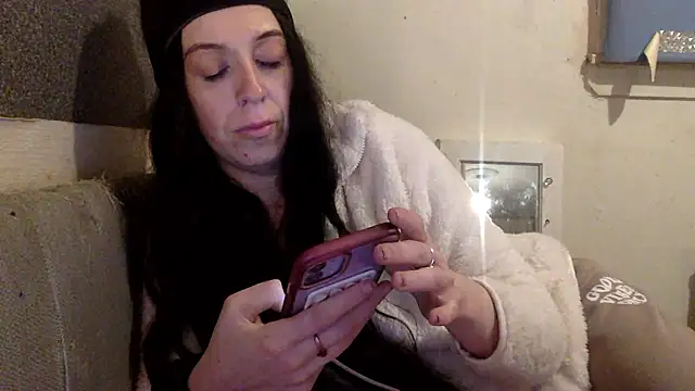 Bellababexox online show from January 2026 11:31:02 PM