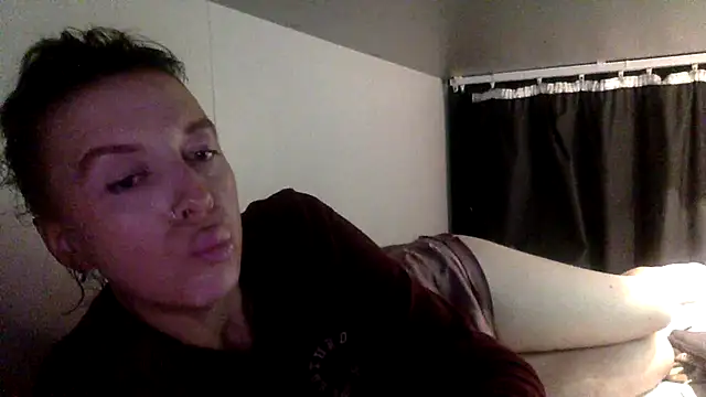Bellababexox online show from June 2026 11:49:02 PM