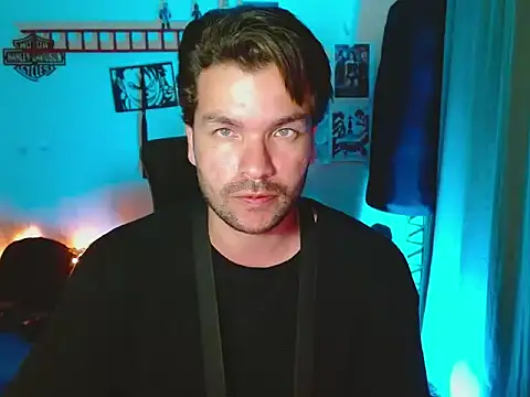 Snapshot of cortelioni_massimo_ chatting on September 2025 01:01:02 AM cortelioni massimo online show from September 2025 01:01:02 AM