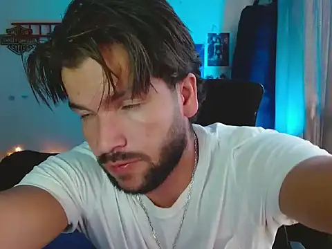 cortelioni massimo  online show from October 2025 07:35:01 PM