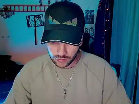 cortelioni massimo  online show from November 2025 02:48:01 AM