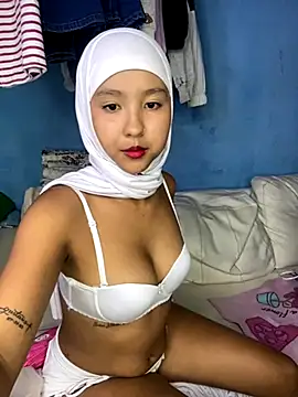 Snapshot of Firuze_Hatunn chatting on October 2025 05:38:02 AM Firuze Hatunn online show from October 2025 05:38:02 AM