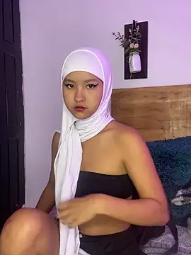 Snapshot of Firuze_Hatunn chatting on September 2025 11:30:01 AM Firuze Hatunn online show from September 2025 11:30:01 AM