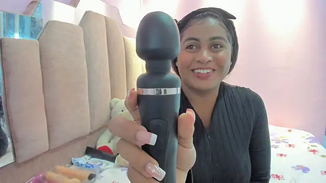 AndreaSweet2 online show from November 2025 07:47:01 PM