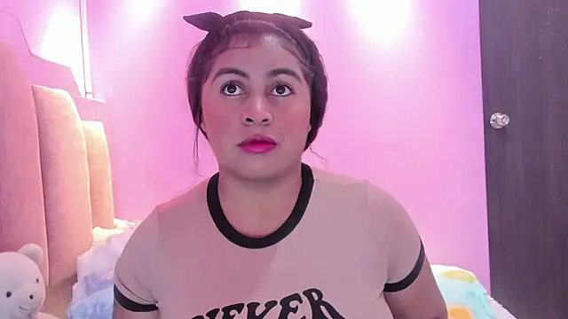 AndreaSweet2 online show from November 2025 08:02:01 PM