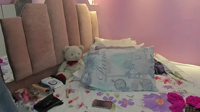 AndreaSweet2 online show from November 2025 07:50:02 PM