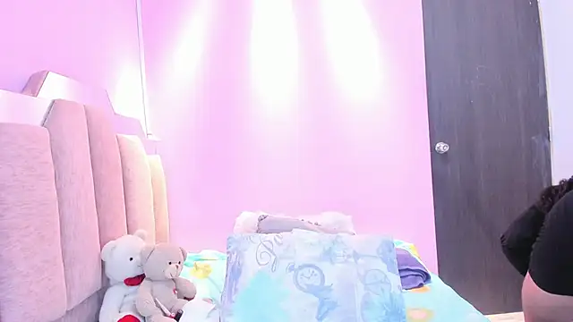 AndreaSweet2 online show from September 2025 07:42:01 PM