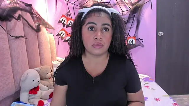 AndreaSweet2 online show from October 2025 08:09:01 PM