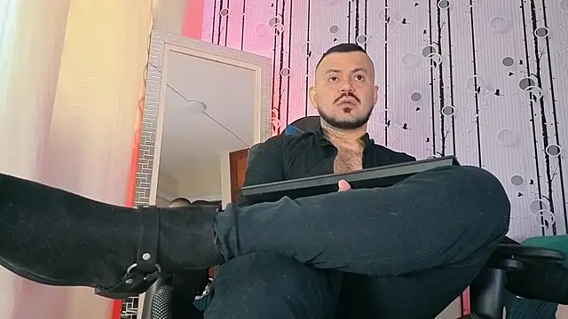 AlphaDrip online show from October 2025 12:29:02 PM
