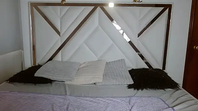 SophiaaLee online show from January 2026 05:41:01 PM