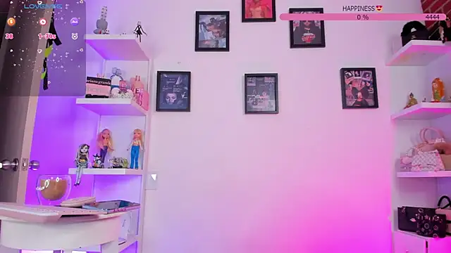 isa-gomez online show from February 2026 01:52:01 AM