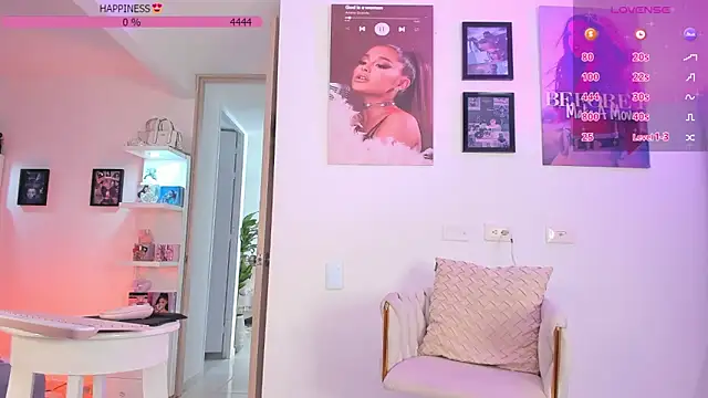 isa-gomez online show from April 2026 05:06:02 PM