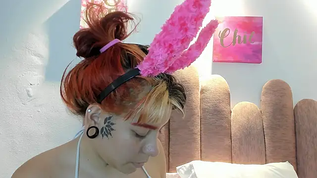 Lily666  online show from September 2025 07:31:01 PM