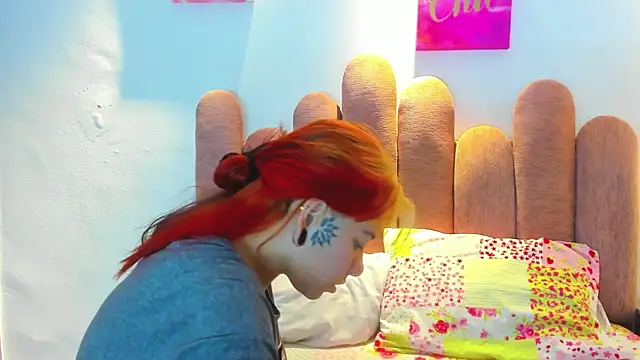 Lily666  online show from September 2025 01:37:02 PM