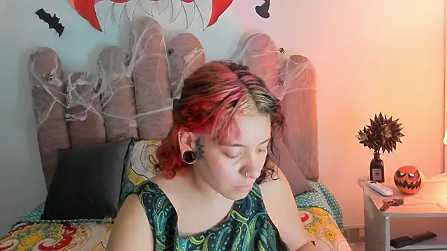 Lily666  online show from October 2025 08:22:02 PM