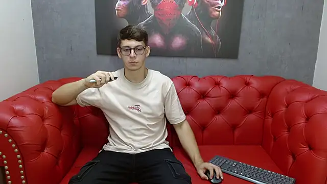Stuart White online show from September 2025 08:04:02 PM
