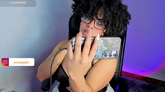 Snapshot of afro_jayleof chatting on October 2025 11:04:01 PM afro jayleof online show from October 2025 11:04:01 PM