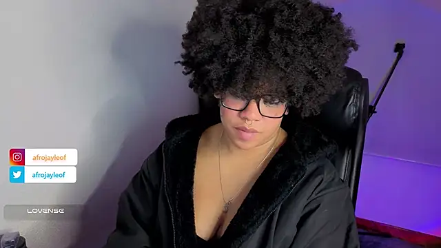 Snapshot of afro_jayleof chatting on September 2025 11:21:01 PM afro jayleof online show from September 2025 11:21:01 PM
