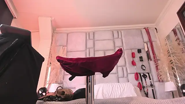 Dom venena online show from March 2026 06:24:01 PM